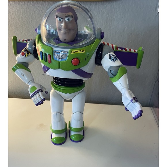 Buzz Lightyear Action Figure 12" Toy Story Talking Lights Laser Pixar & Cup Lot - Picture 4 of 4